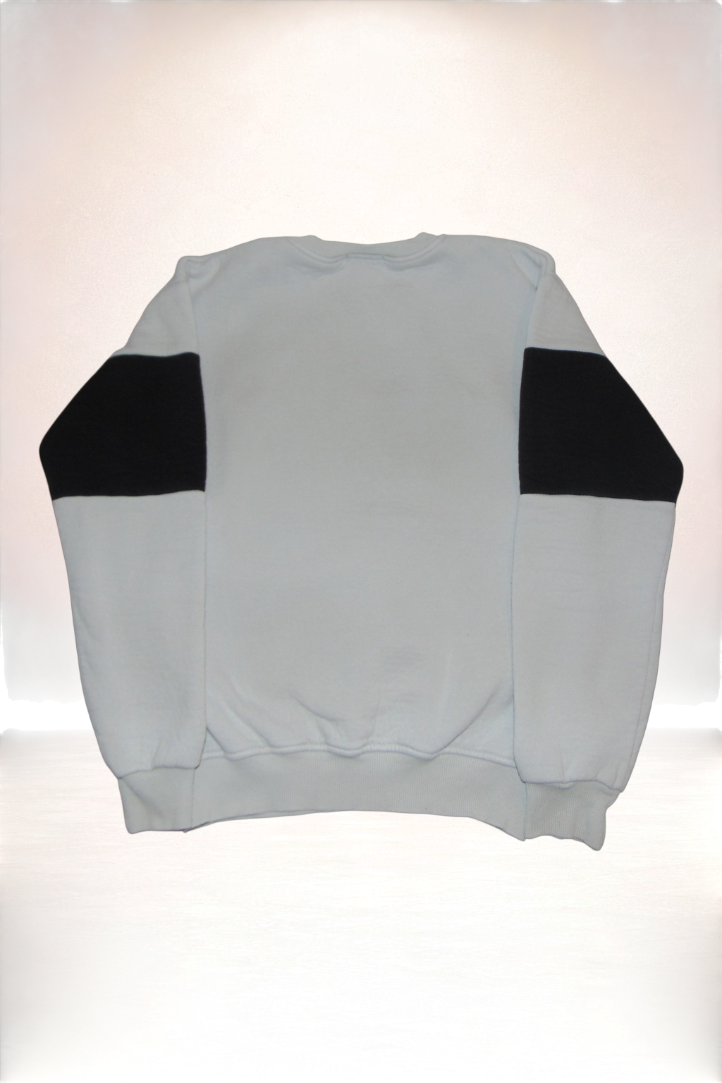 Nike Sweater Weiß/Schwarz - Größe M | Selected Piece