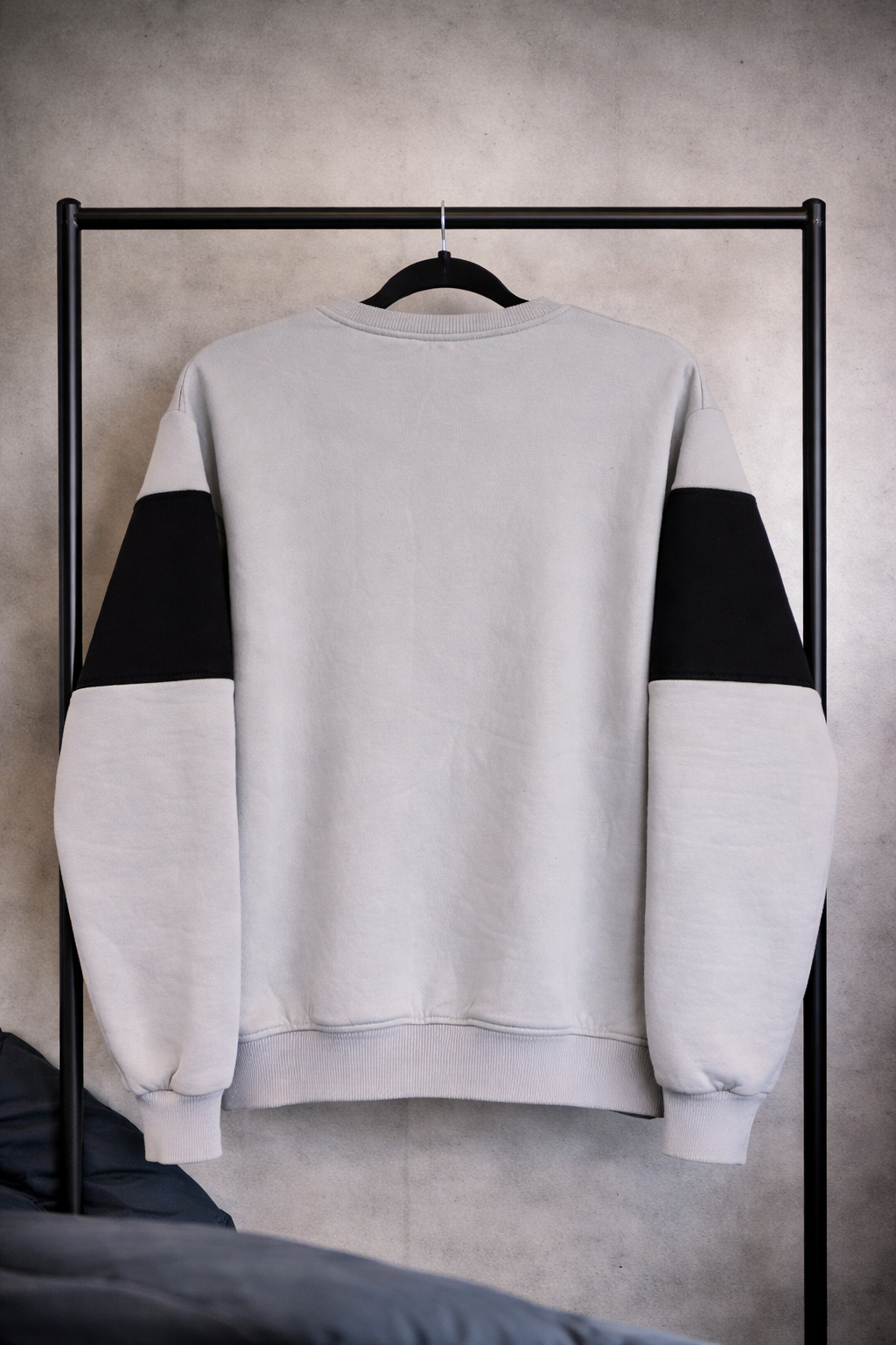 Nike Sweater Weiß/Schwarz - Größe M | Selected Piece