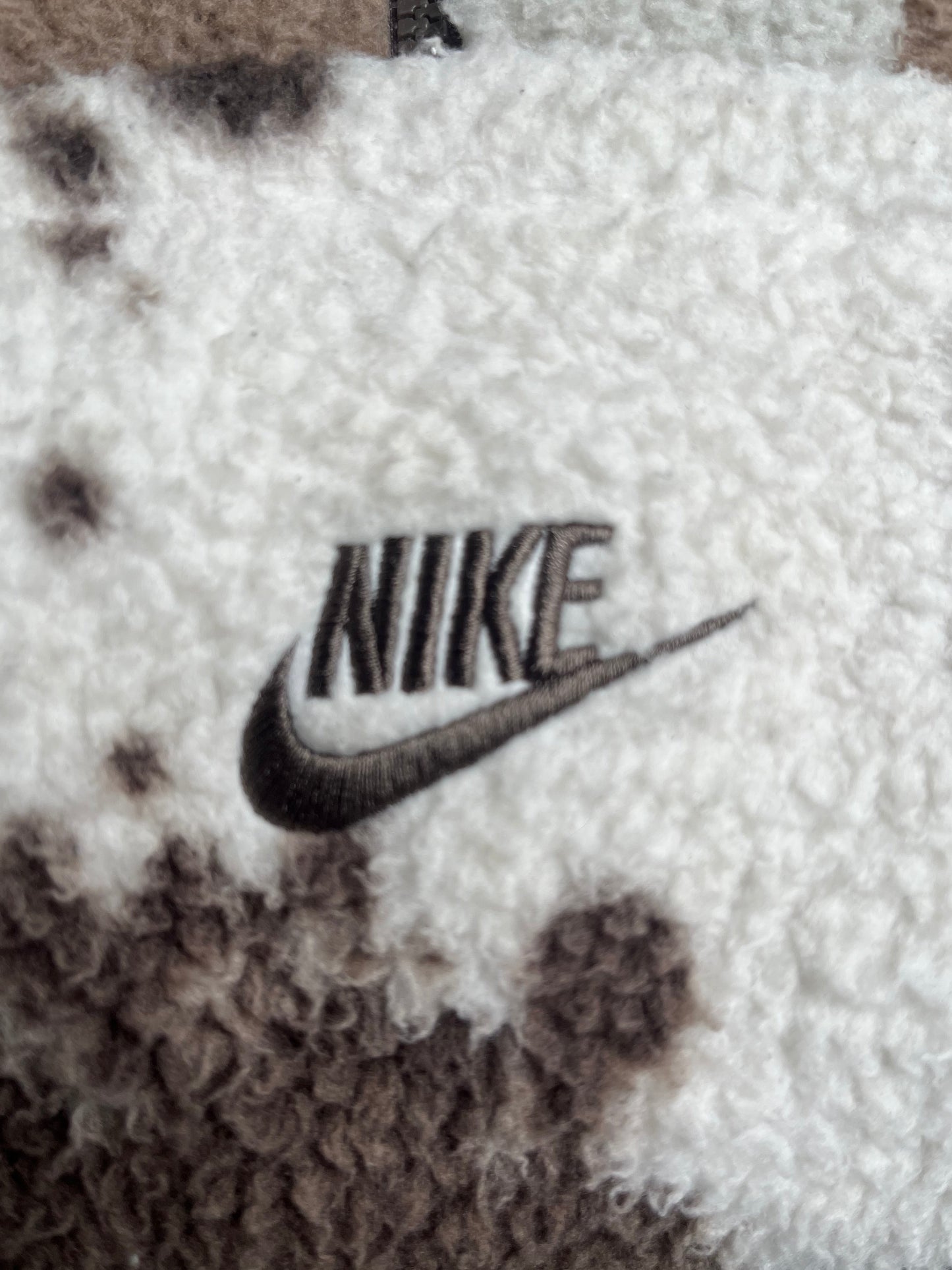 Nike Fleece Half Zip Beige/Braun - Größe S | Selected Piece